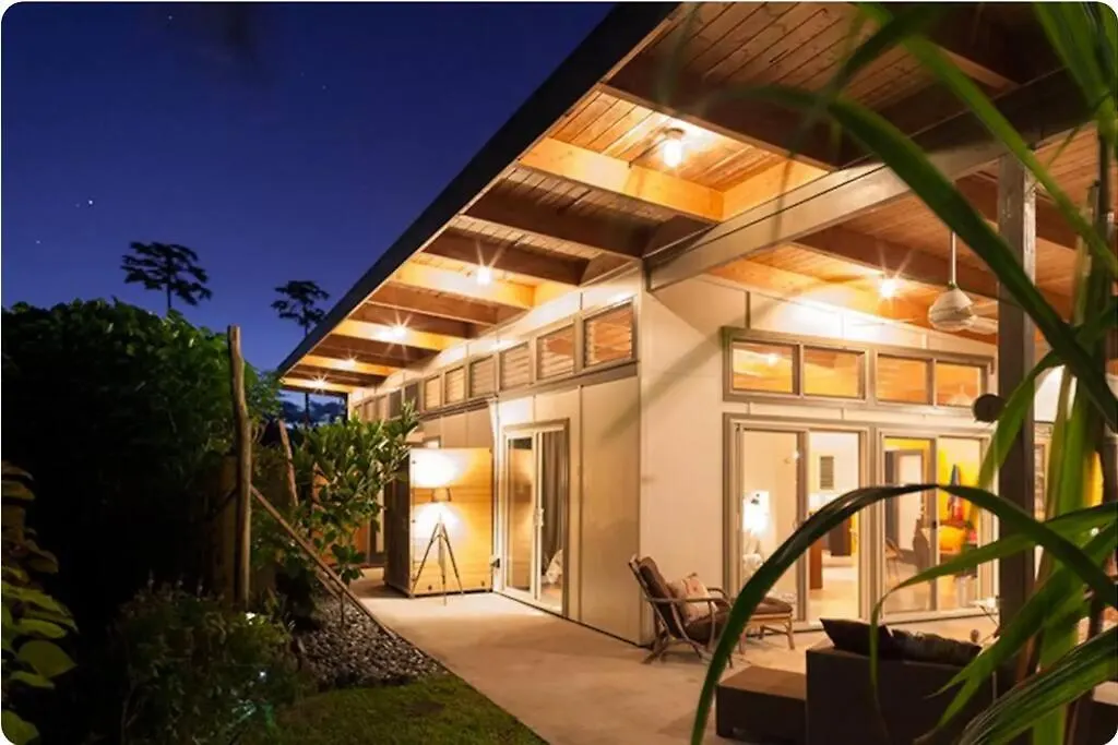 Eco-Farm Tropical Modern Loft Villa Pahoa Holiday home